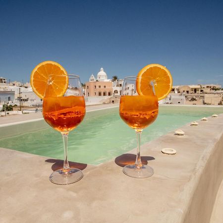 Utopia Villas Santorini คาร์เทราดอส ภายนอก รูปภาพ