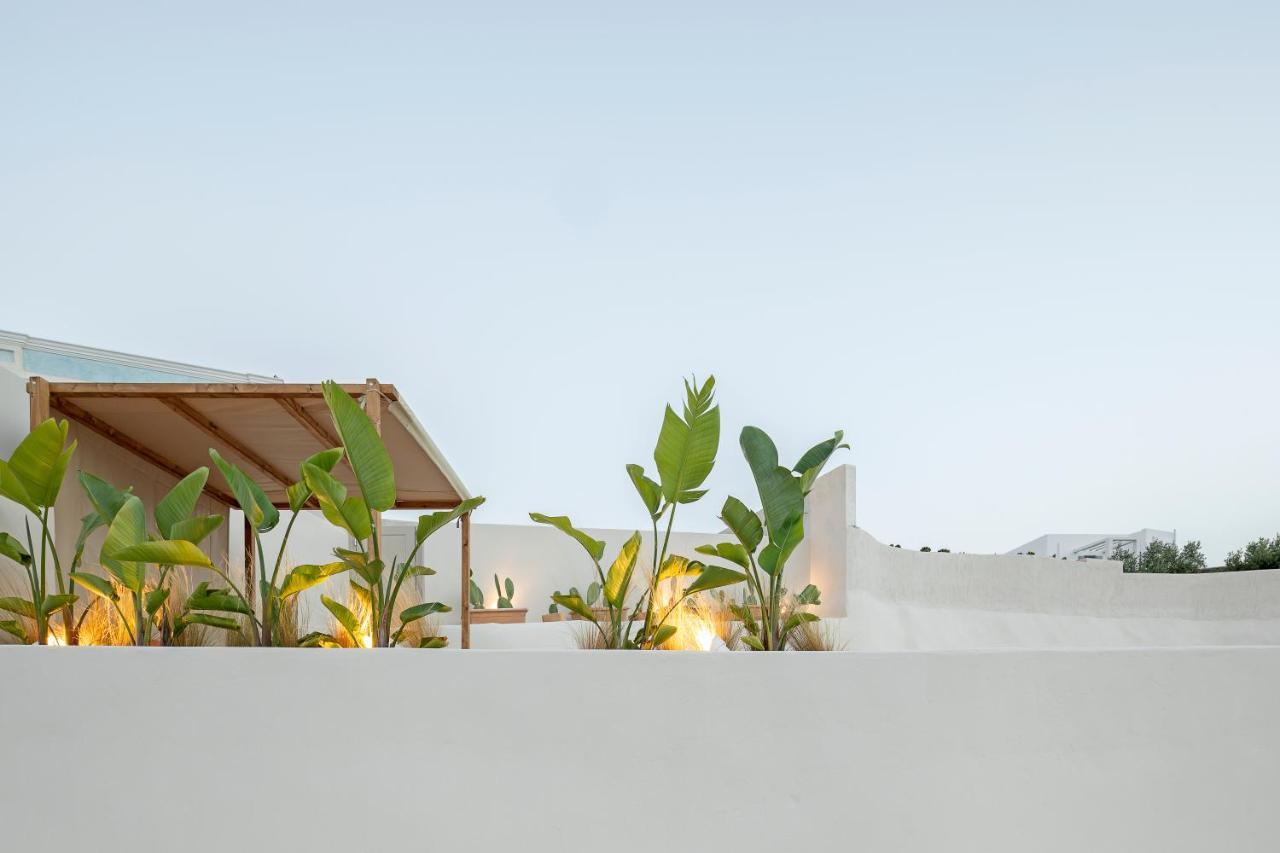 Utopia Villas Santorini คาร์เทราดอส ภายนอก รูปภาพ