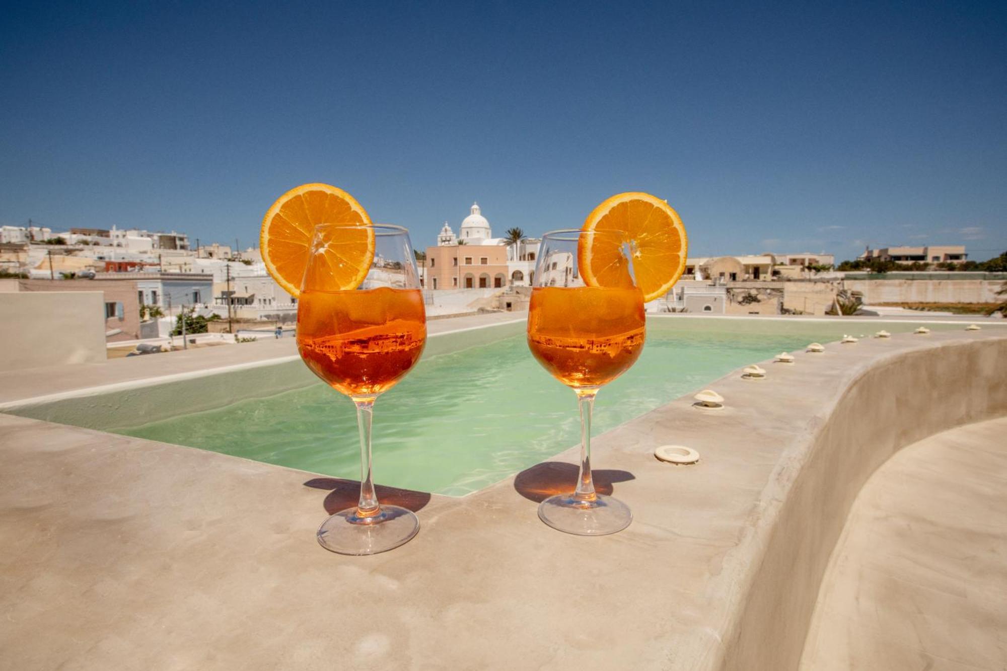 Utopia Villas Santorini คาร์เทราดอส ภายนอก รูปภาพ