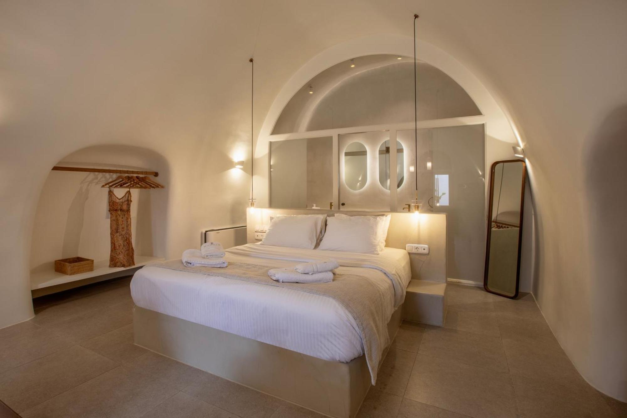 Utopia Villas Santorini คาร์เทราดอส ภายนอก รูปภาพ