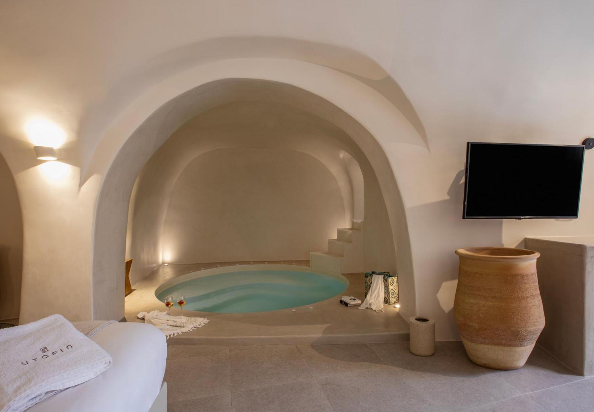 Utopia Villas Santorini คาร์เทราดอส ภายนอก รูปภาพ