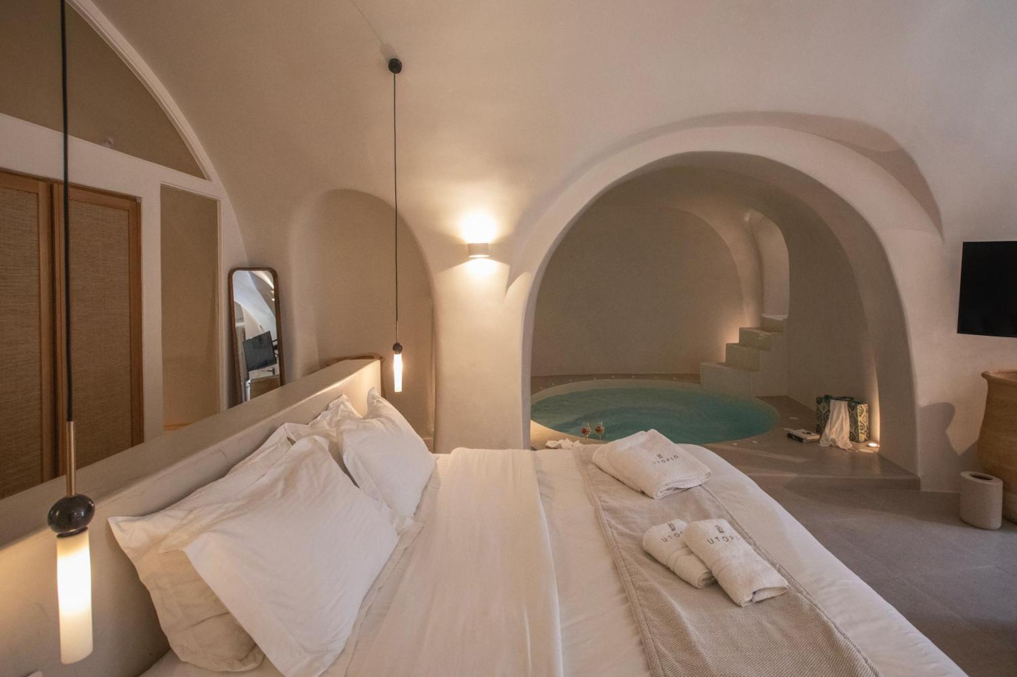Utopia Villas Santorini คาร์เทราดอส ภายนอก รูปภาพ