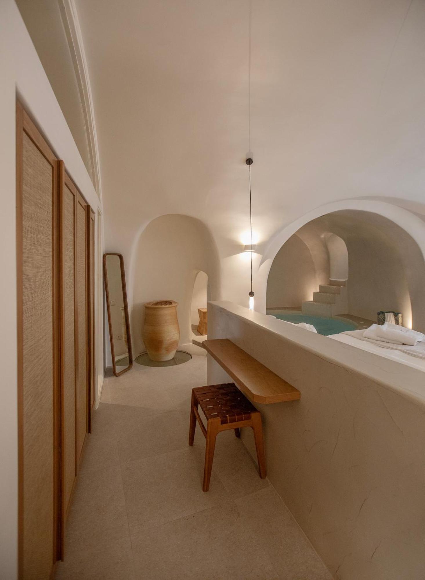Utopia Villas Santorini คาร์เทราดอส ภายนอก รูปภาพ