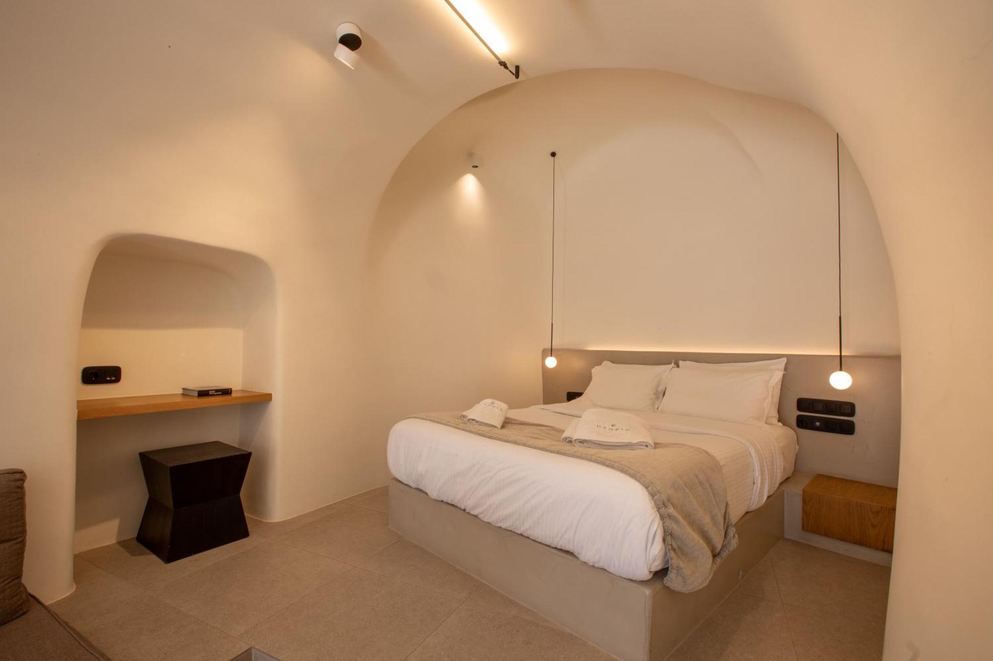 Utopia Villas Santorini คาร์เทราดอส ภายนอก รูปภาพ